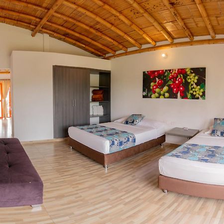 Hotel Campestre La Aldea Montenegro Extérieur photo