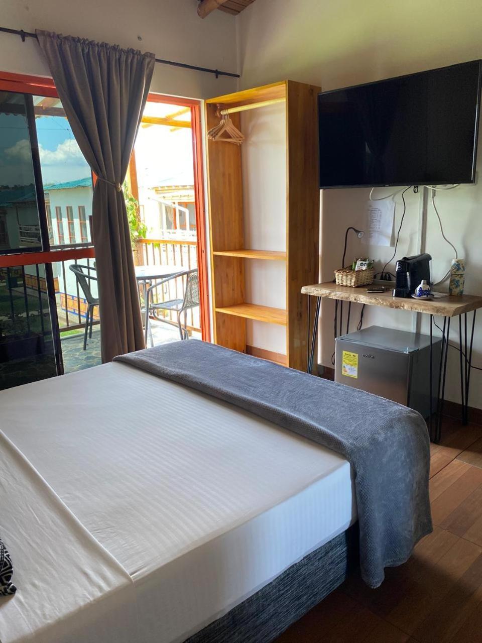 Hotel Campestre La Aldea Montenegro Extérieur photo